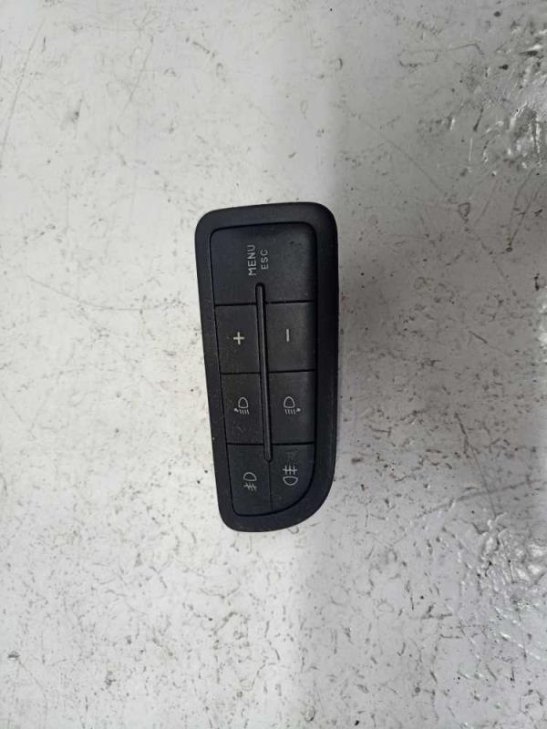 BOUTON FIAT FIORINO/ CITROEN NEMO/ PEUGEOT BIPPER - Vue 1